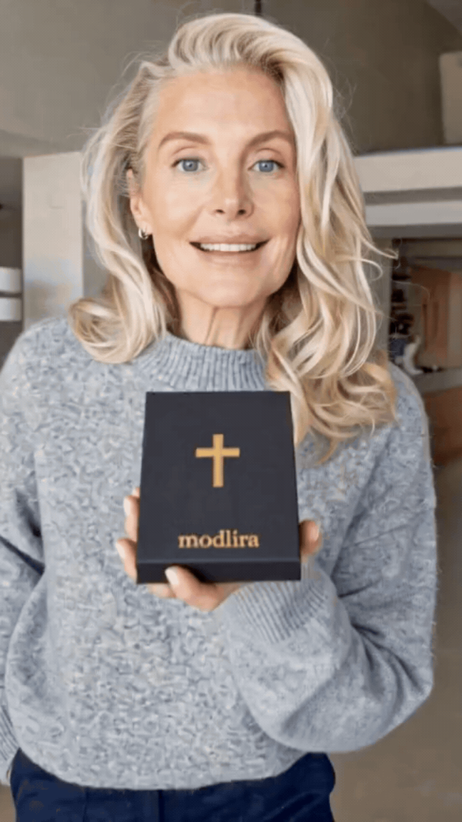 Modlira – modlitwa i święte obrazy zawsze uporządkowane i pod ręką.